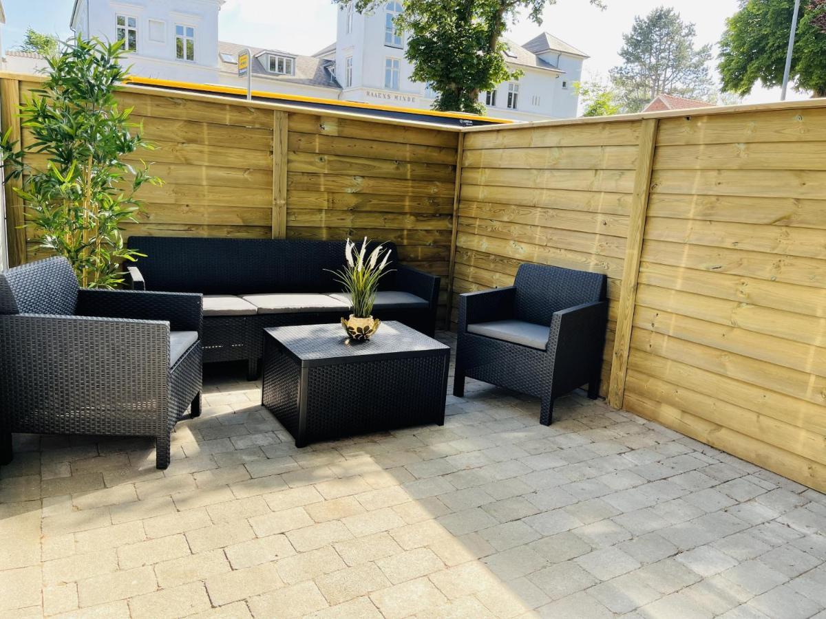 Aday - 2 Bedroom Apartment With Patio Aalborg Luaran gambar