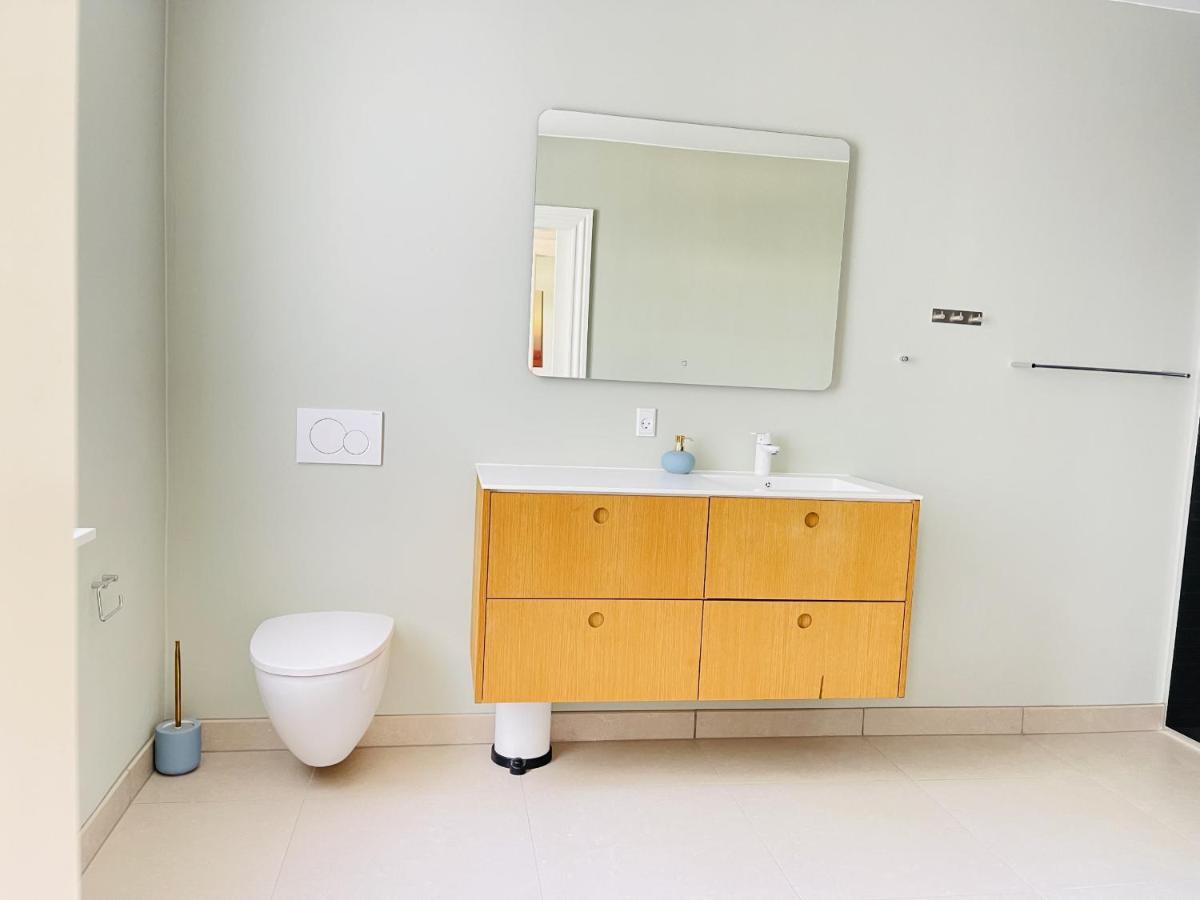 Aday - 2 Bedroom Apartment With Patio Aalborg Luaran gambar