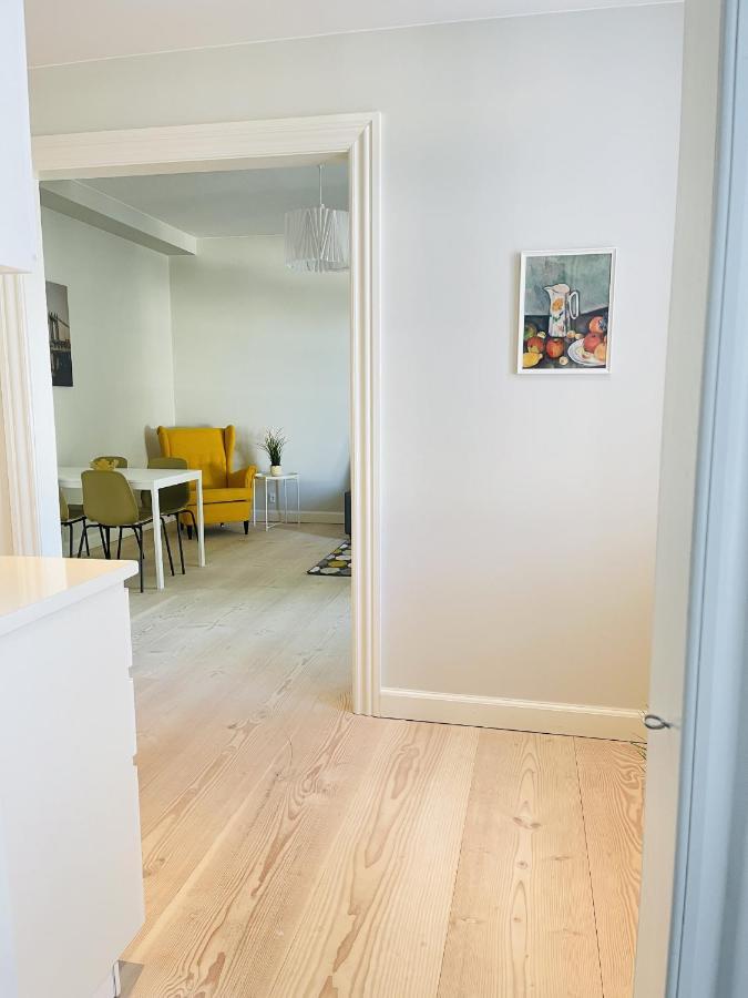 Aday - 2 Bedroom Apartment With Patio Aalborg Luaran gambar