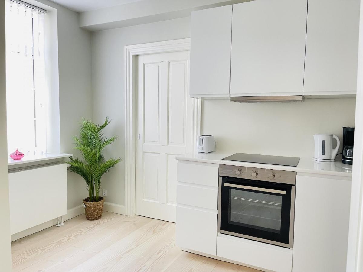 Aday - 2 Bedroom Apartment With Patio Aalborg Luaran gambar